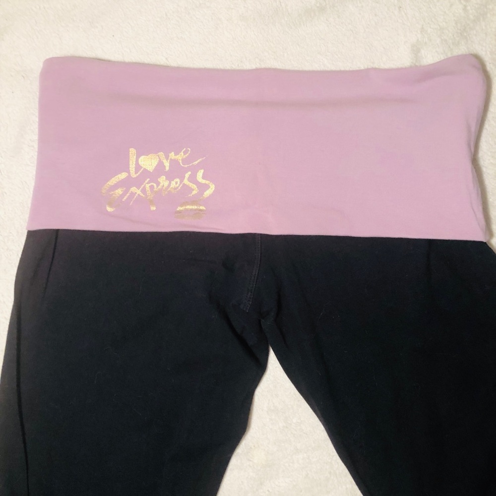 Express yoga pants